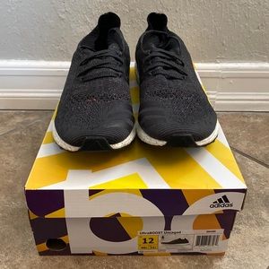 Ultra Boost Uncaged Size 12 Black/Multi Color